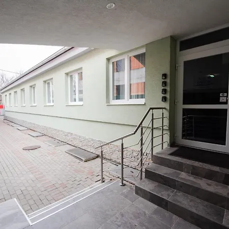 Danube Apartment *